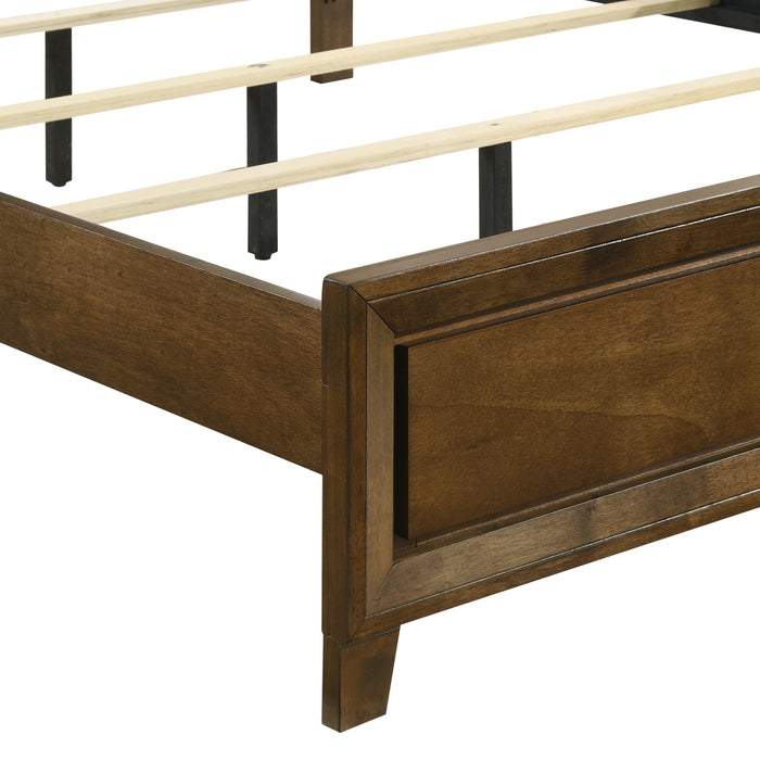 Ballard 5/0 Q Headboard, Footboard & Slat Kit-Walnut