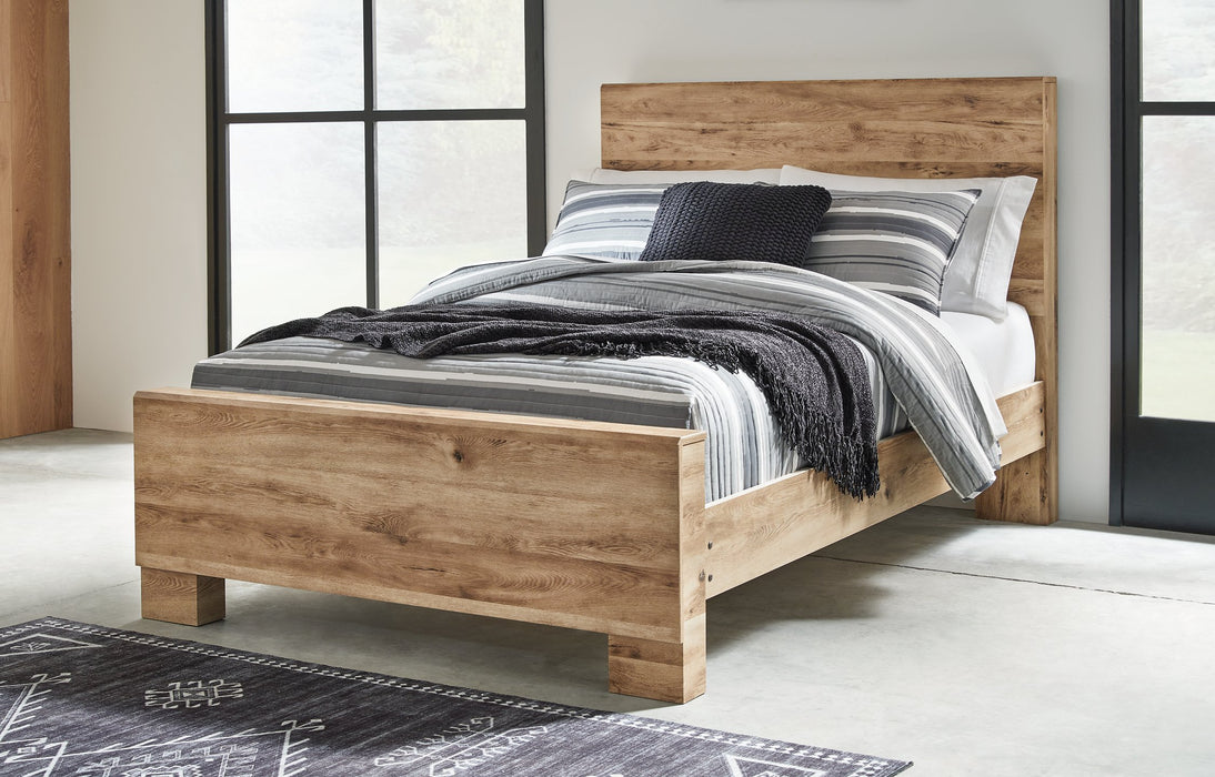 Hyanna Bed