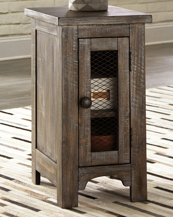 Danell Ridge Chairside End Table